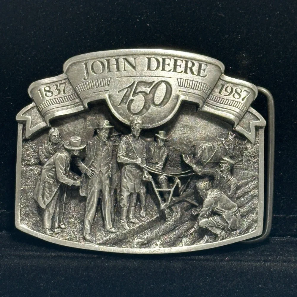 1987 John Deere 150th Anniversary Belt Buckle 15113 Self Scouring Plow 1837